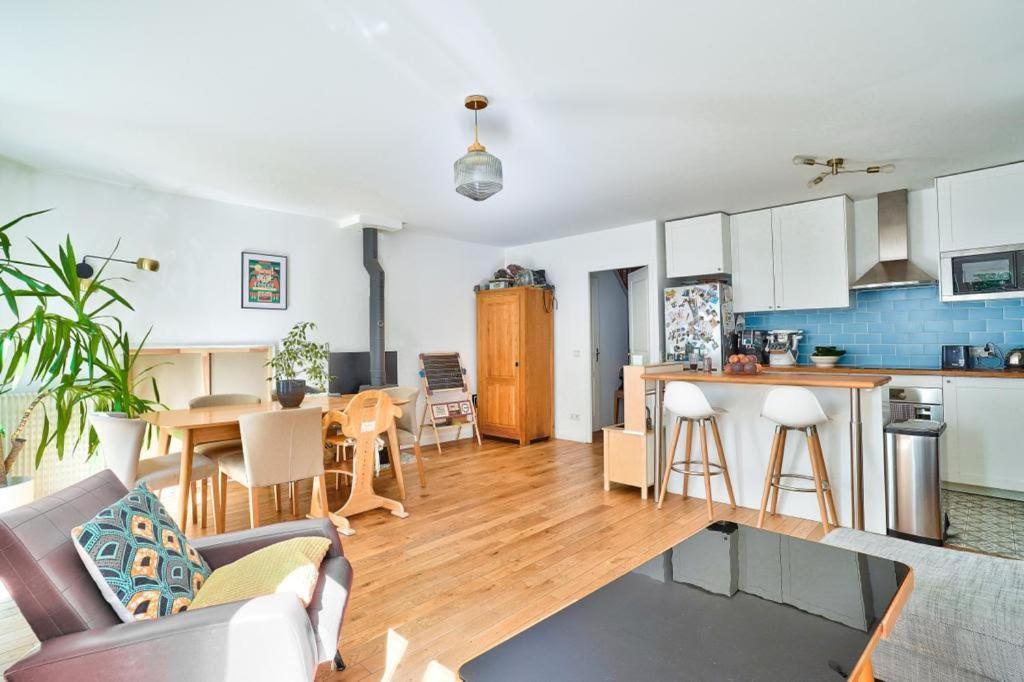 Holiday home Family House 10 Minutes From Paris