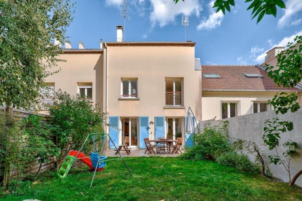 Holiday home Family House 10 Minutes From Paris *